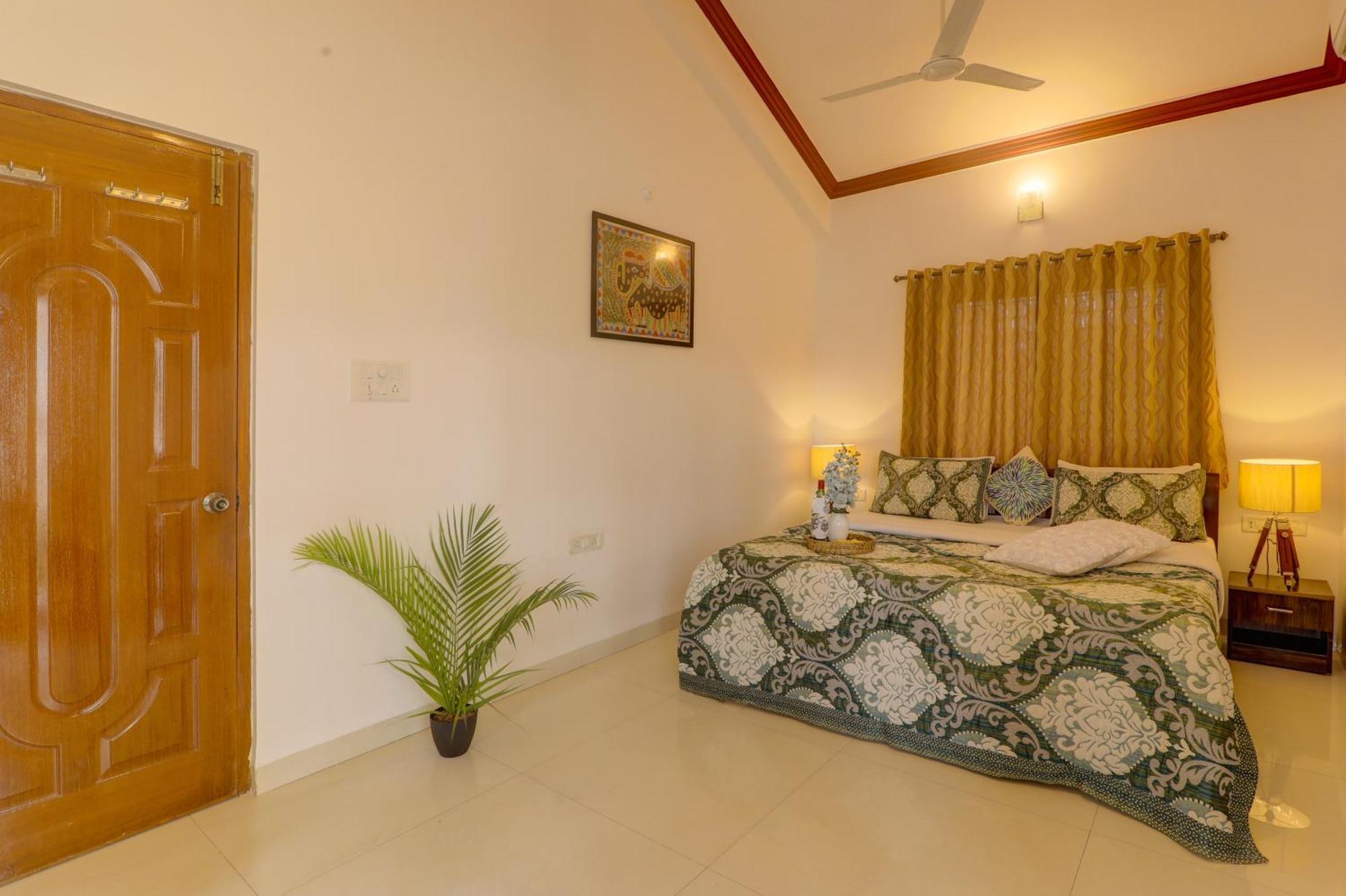 Jaqk Holidays - 9Bhk Villa For Big Groups, Private Pool-Wifi-Cartaker-Parking, North Goa Baga Zewnętrze zdjęcie